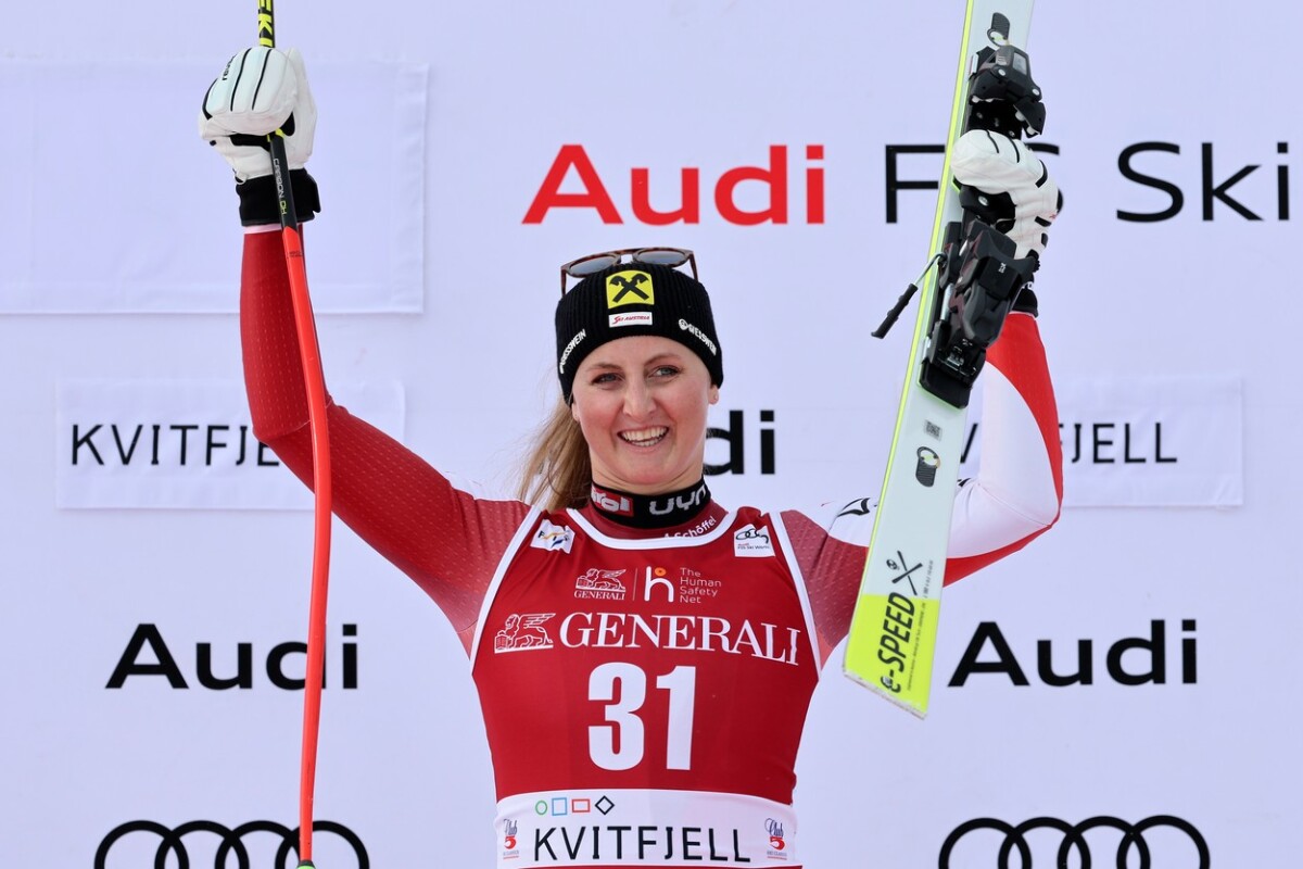 14. Nina Ortliebová