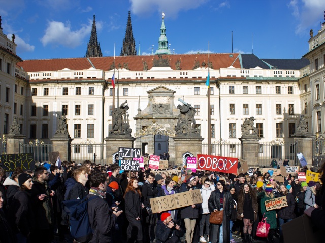 Česko protest učitelia praha