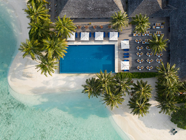 Vilamendhoo Resort & Spa