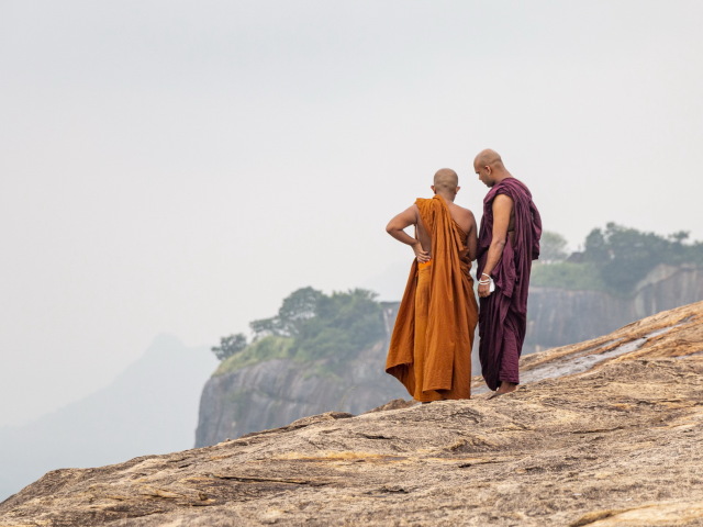 Srí Lanka, mnísi, mních, budhizmus