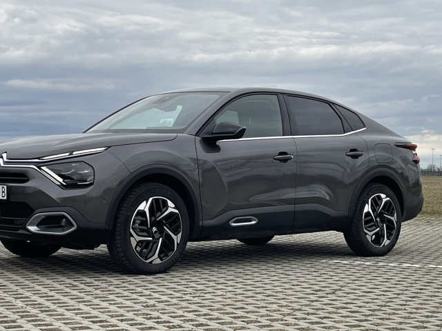 Citroën C4 X BlueHDi 130 (2023)