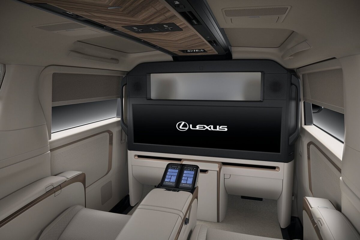 Lexus LM - 2023