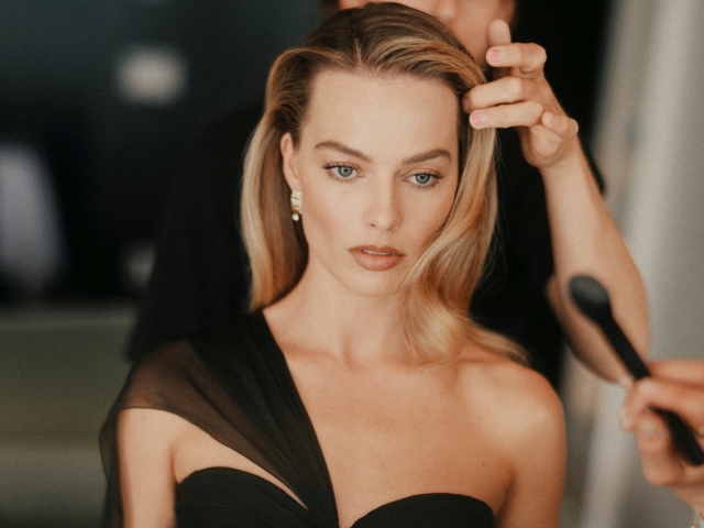 Margot Robbie