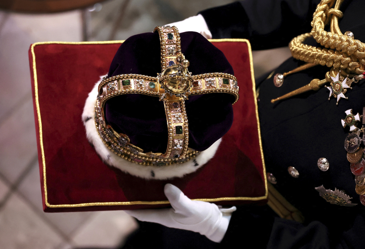 Británia, kráľ Karol III., korunovácia