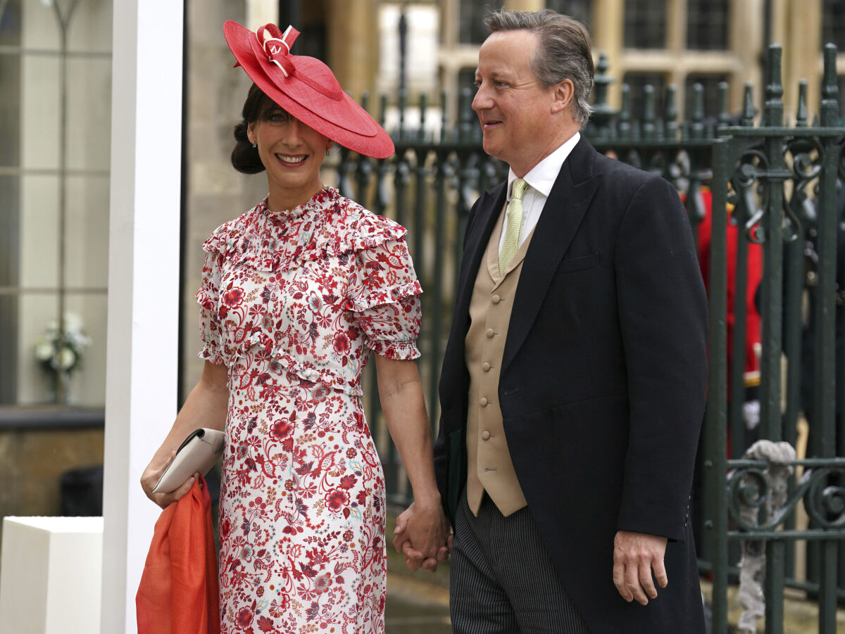 Bývalý britský premiér David Cameron a jeho manželka Samantha
