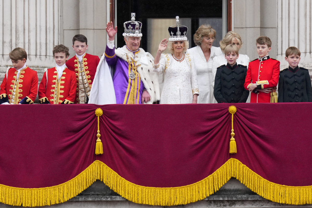 Kráľ Karol III a kráľovná Camilla
