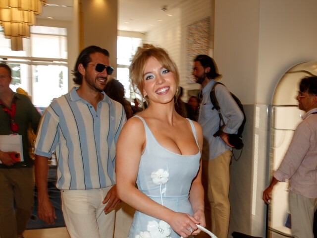 Jonathan Davino, Sydney Sweeney