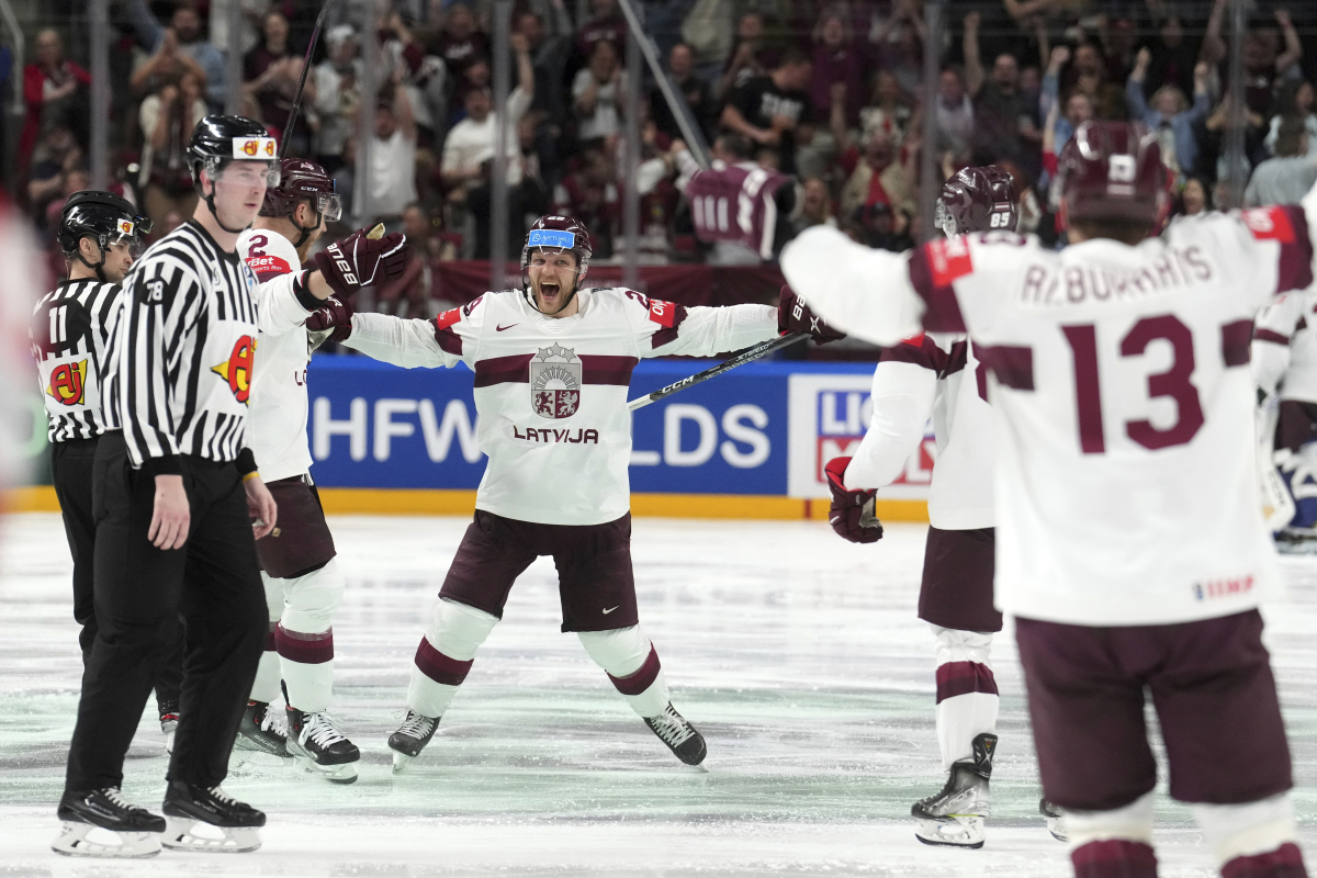 IIHF.com