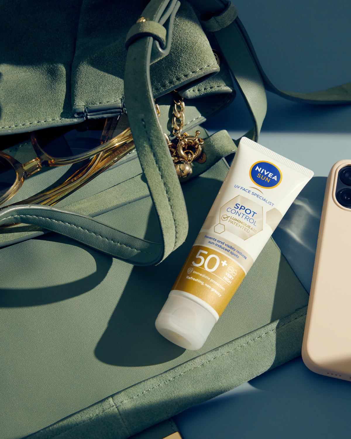 NIVEA Spot Control Luminous630