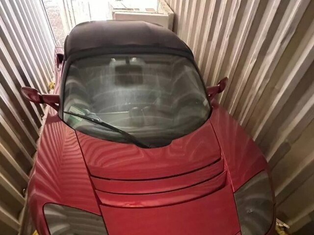 Tesla Roadster 2010 - objavené exempláre