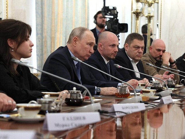 Putin vojnovi korespondenti