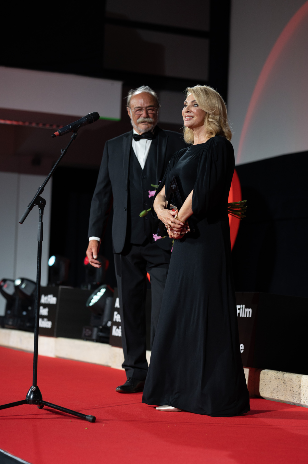 Pavel Nový, Zdena Studenková