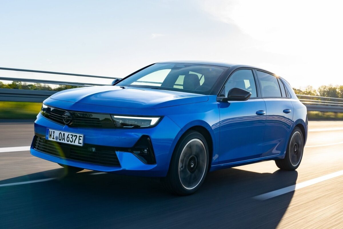 Opel Astra Electric - 2023