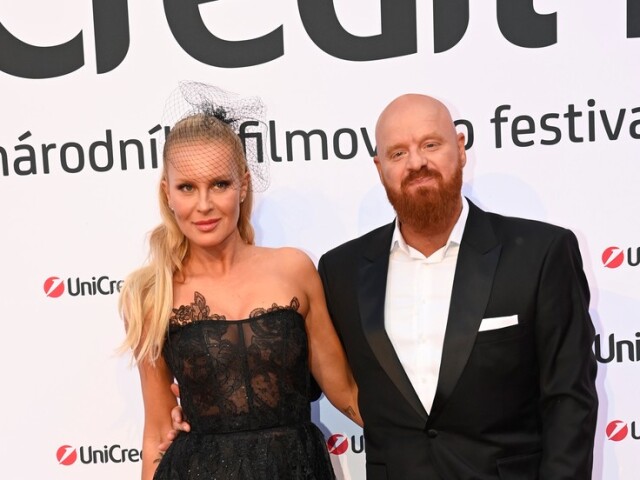 Česká modelka Simona Krainová a jej manžel Karel Vágner.