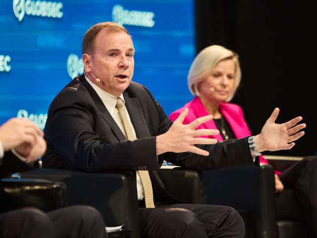 Ben Hodges, NATO, Ukrajina