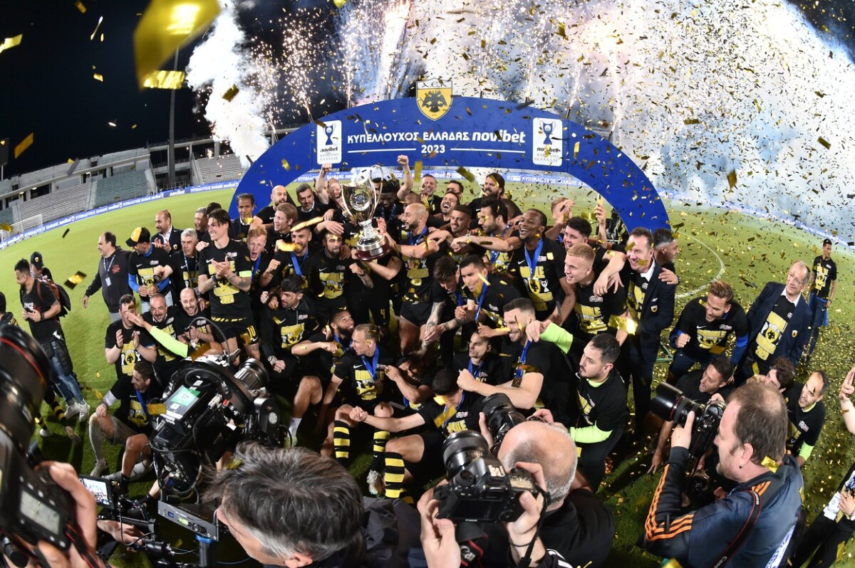 AEK Atény