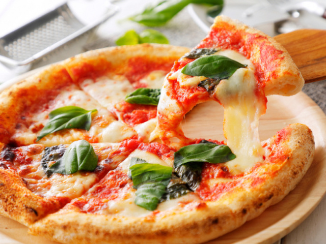 Tipy od profíka: Ako urobiť perfektnú domácu pizzu? Toto je 10 rád priamo od Taliana