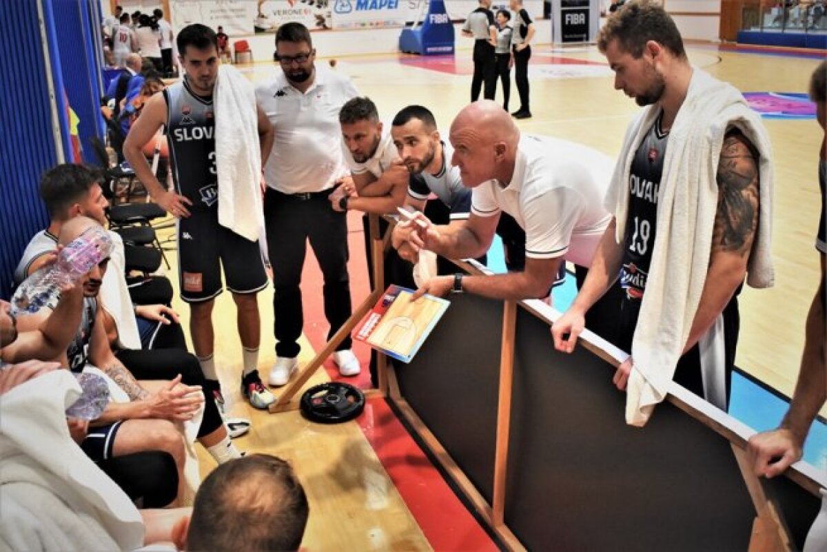 Naglič basketbal