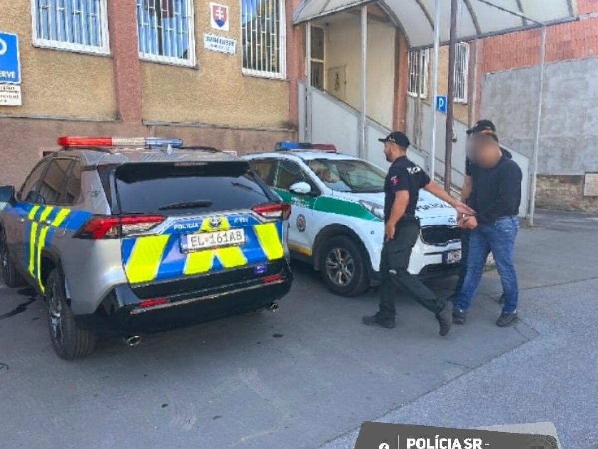 lučenec polícia auto bitka