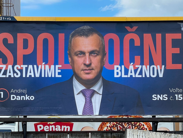 Billboard strany SNS, august 2023
