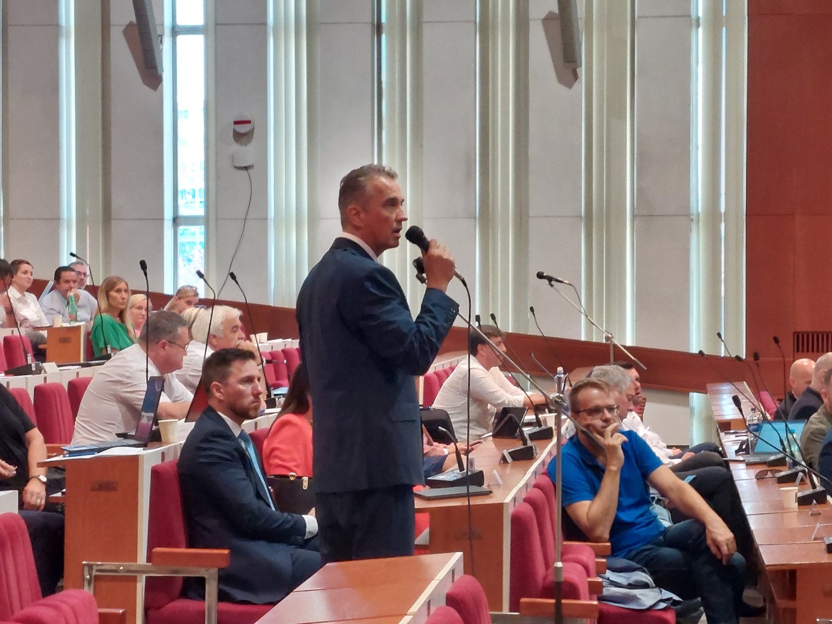 Generálny riaditeľ Správy ciest KSK Anton Trišč
