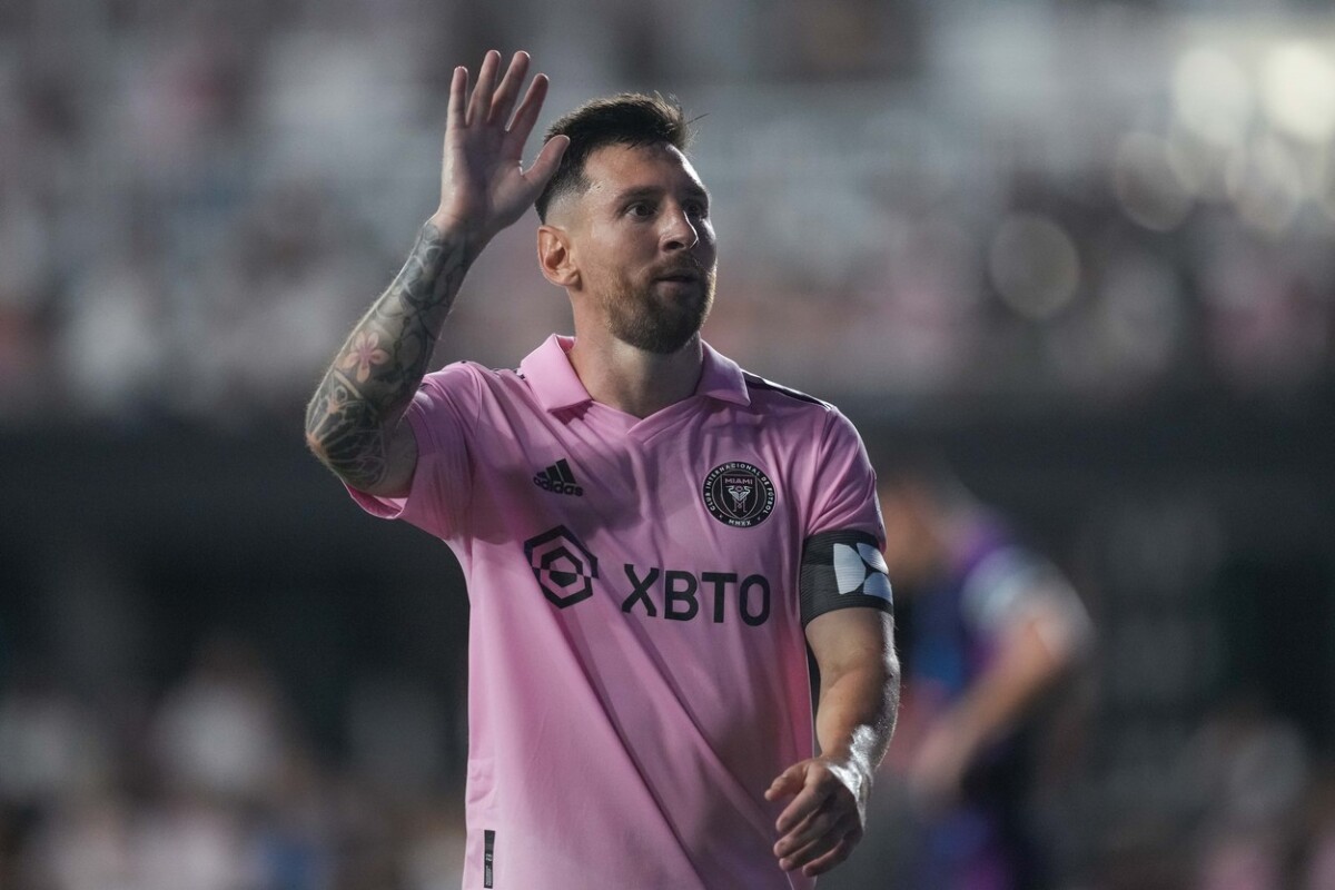 7. Lionel Messi