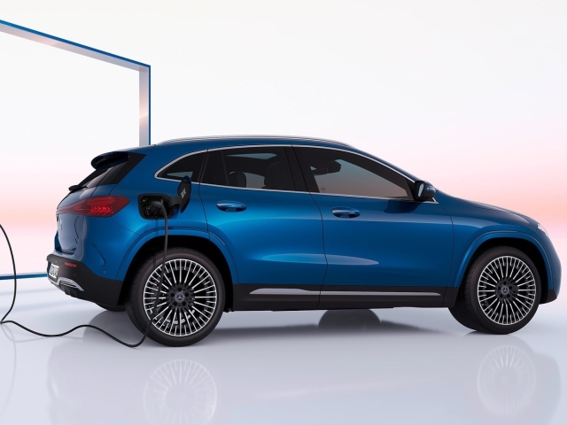 Mercedes-Benz EQA 1