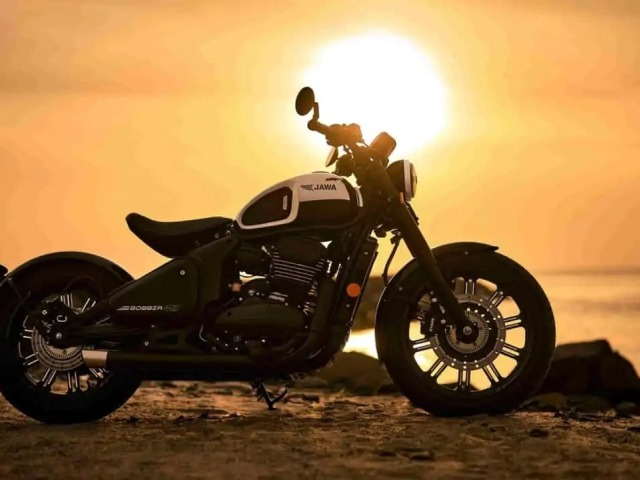 Jawa 42 Boober Black Mirror - 2023