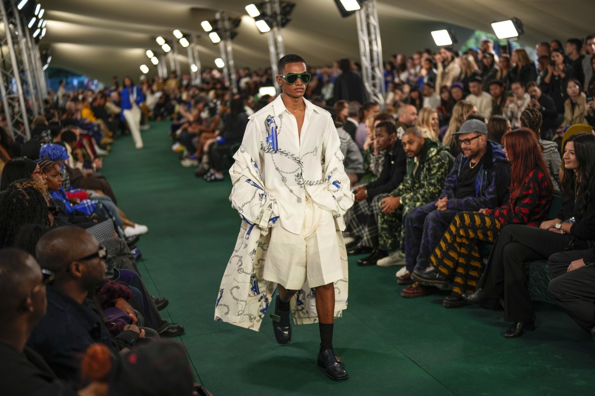 Britain Burberry Fashion Show