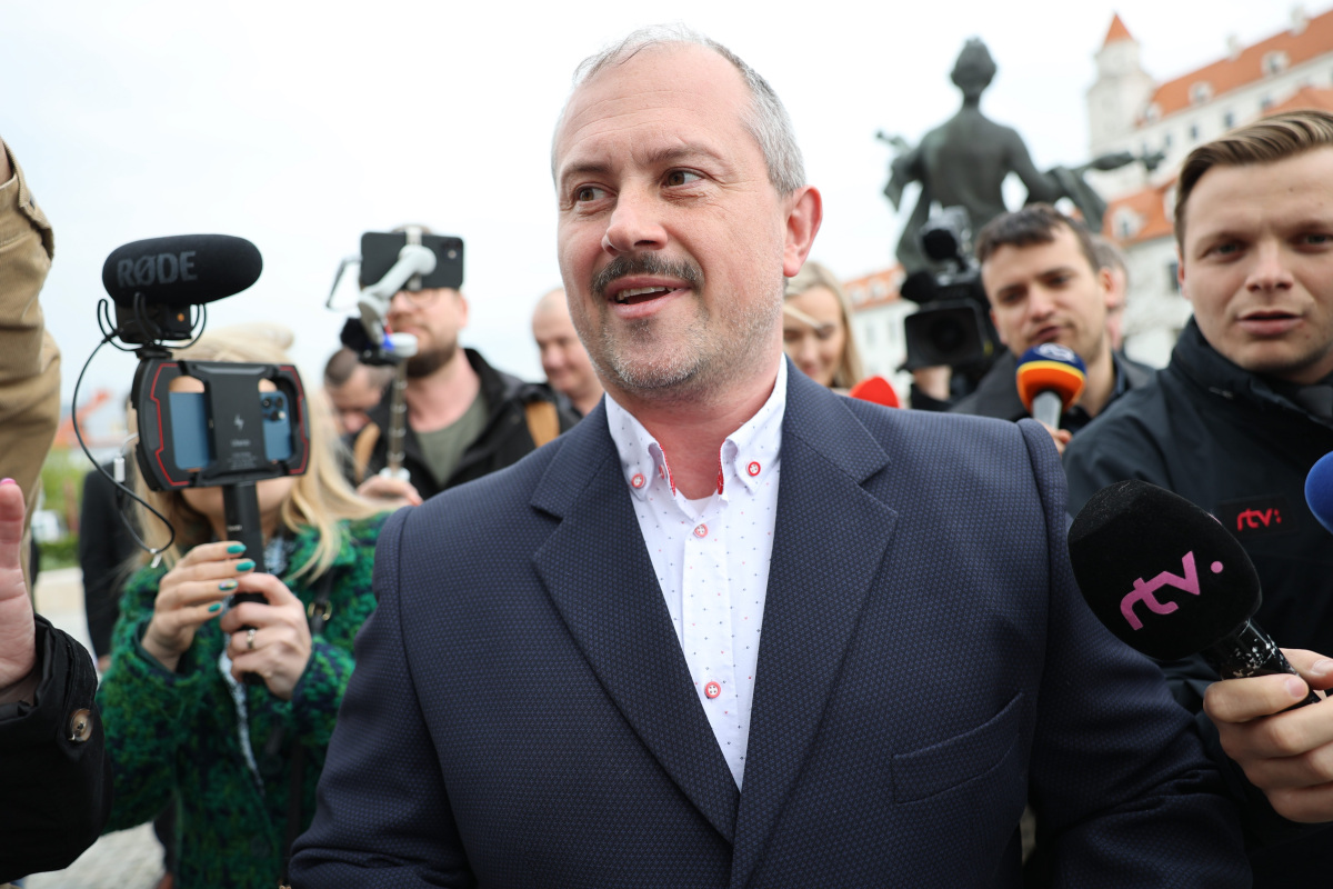 krúžkovanie, Marian Kotleba
