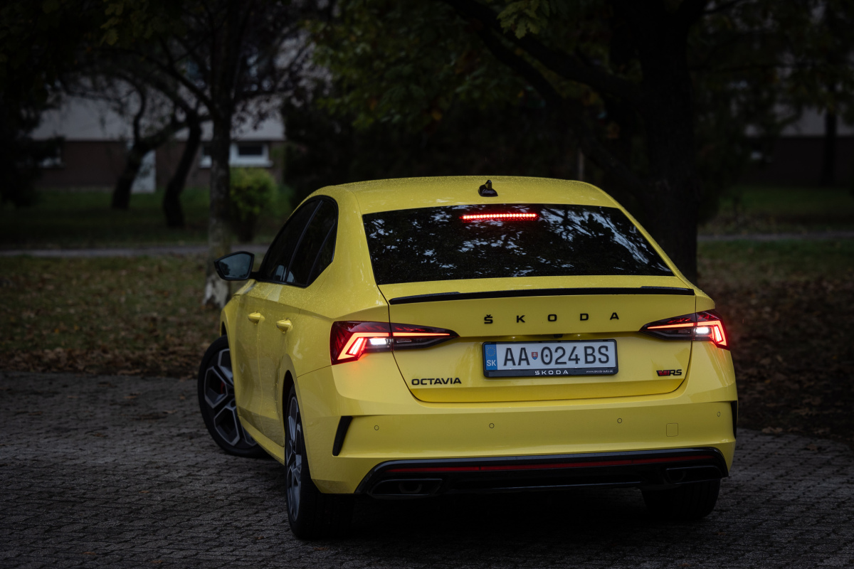 Škoda Octavia 2,0 TSI  RS - test 2025