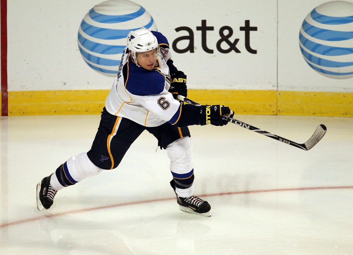 12. Erik Johnson