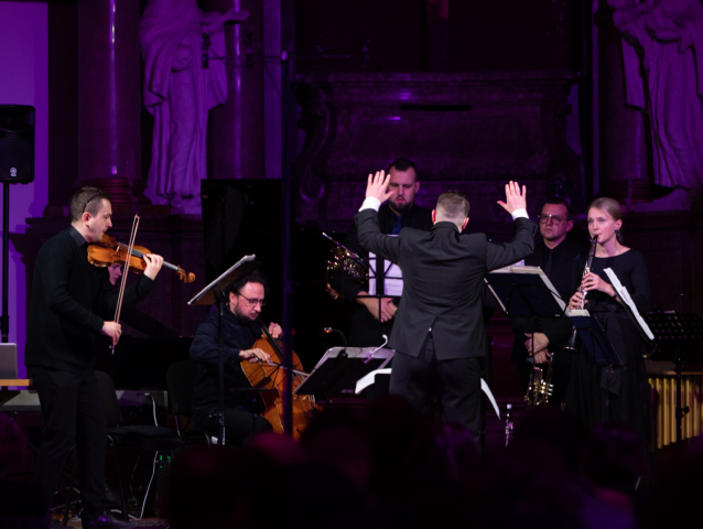 Ensemble Spectrum10 web  35 
