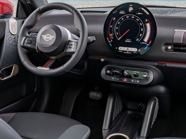 Mini Cooper SE JCW 9