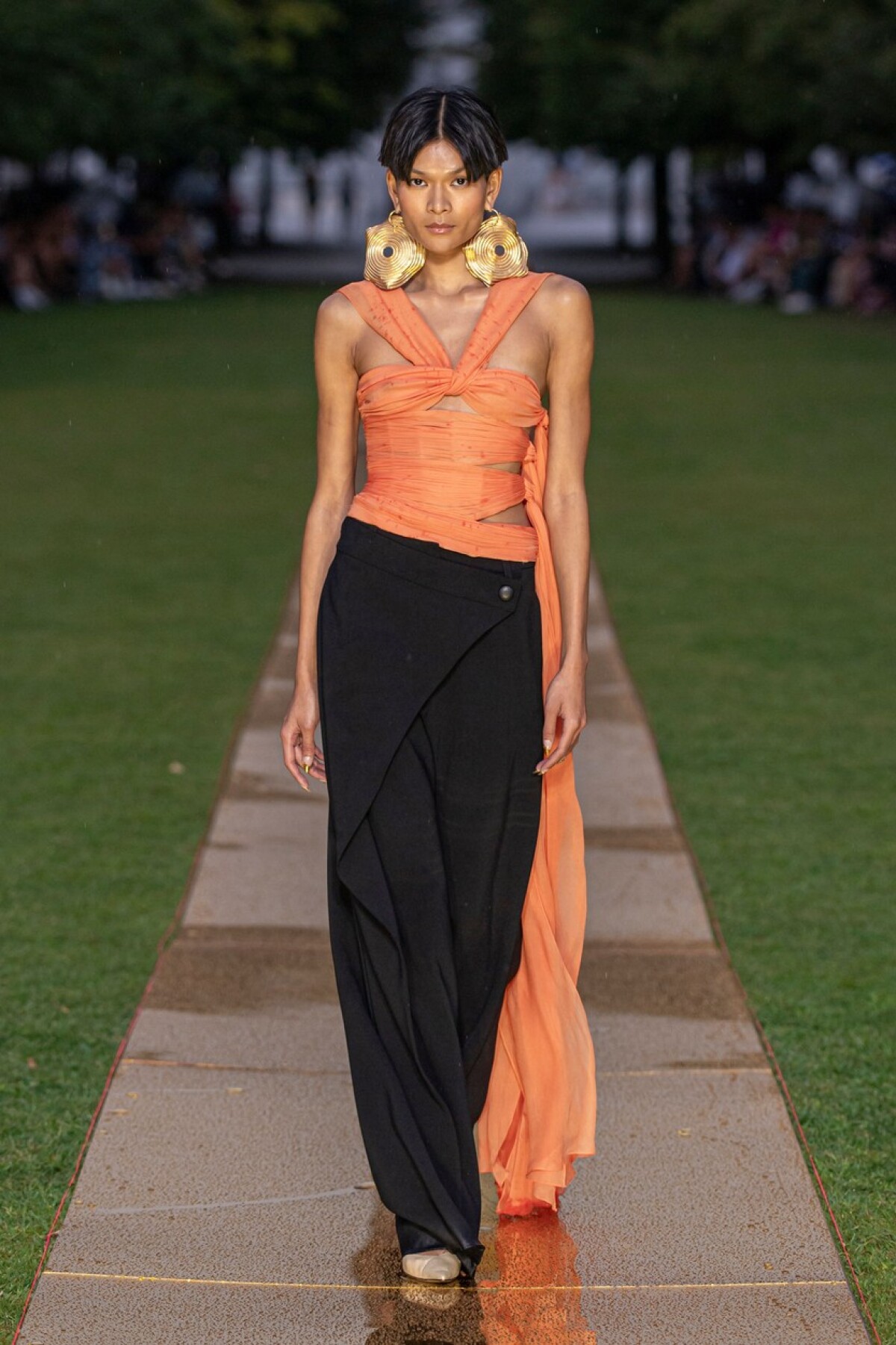 Prabal Gurung v kolekcii Jar/Leto 2024