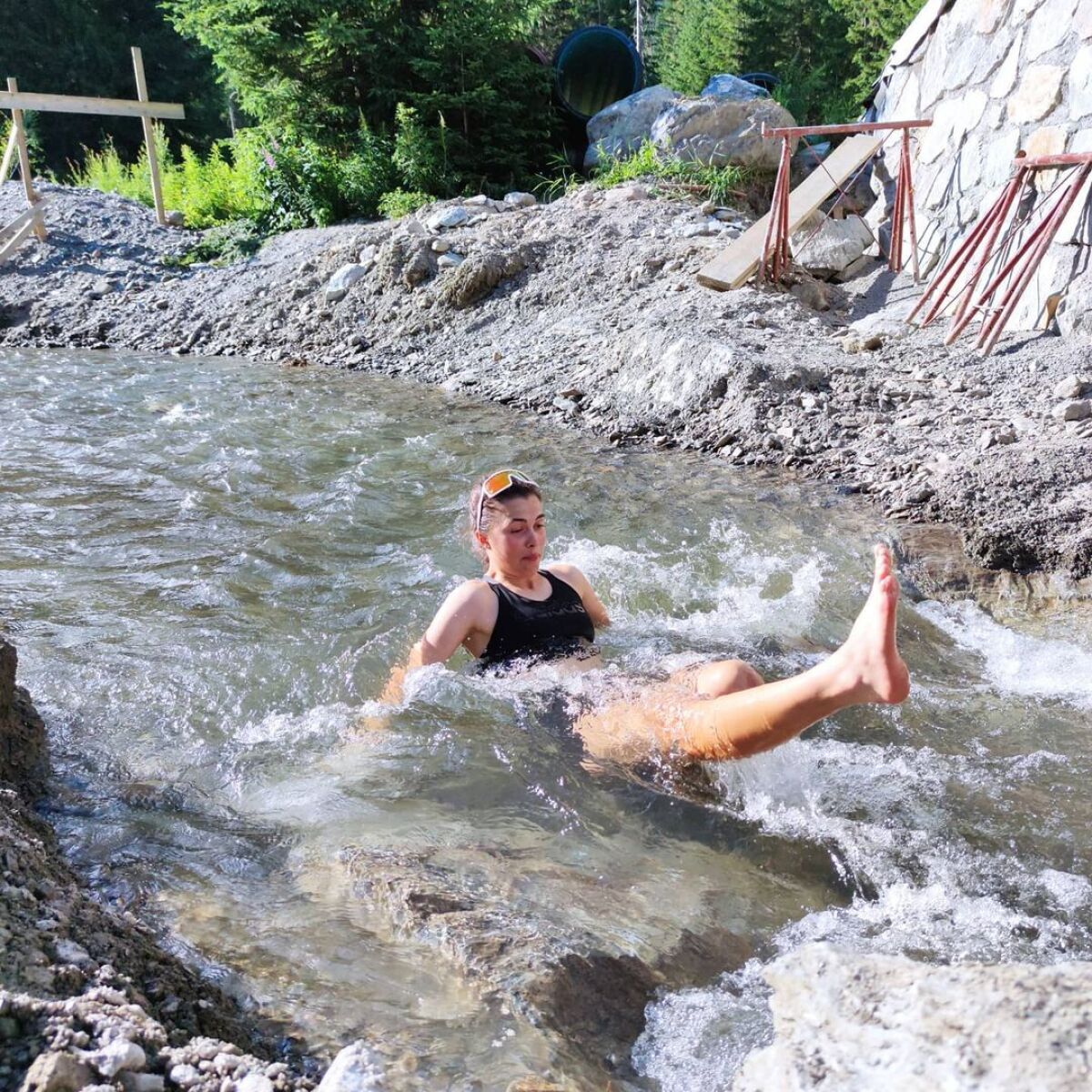 15kupanievpotoku