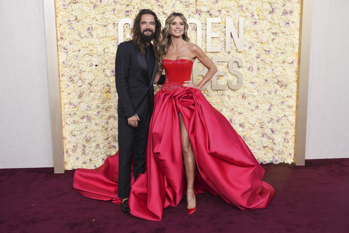 Manželia Tom Kaulitz a Heidi Klum prišli na 81. ročník Zlatých glóbusov spoločne. 