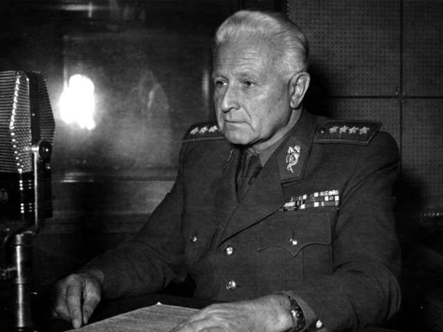 Generál Ludvík Svoboda sa na rozdiel od svojich komunistických predchodcov na Hrade vedel prihovoriť ľudsky.
