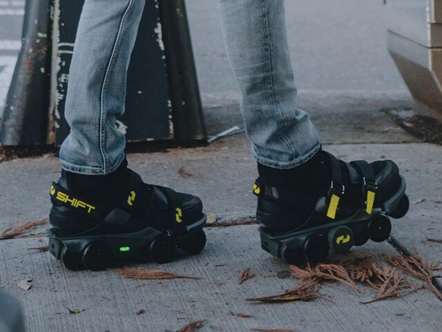 Elektrotopánky Moonwalkers