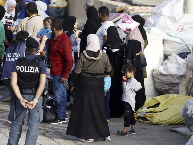 Lampedusa / Migrant / Migrácia /