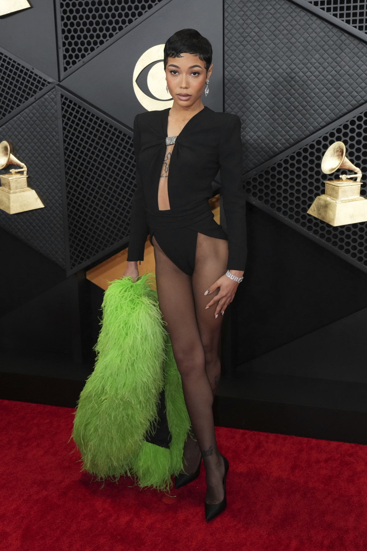 Coi Leray si trúfla na model Saint Laurent.