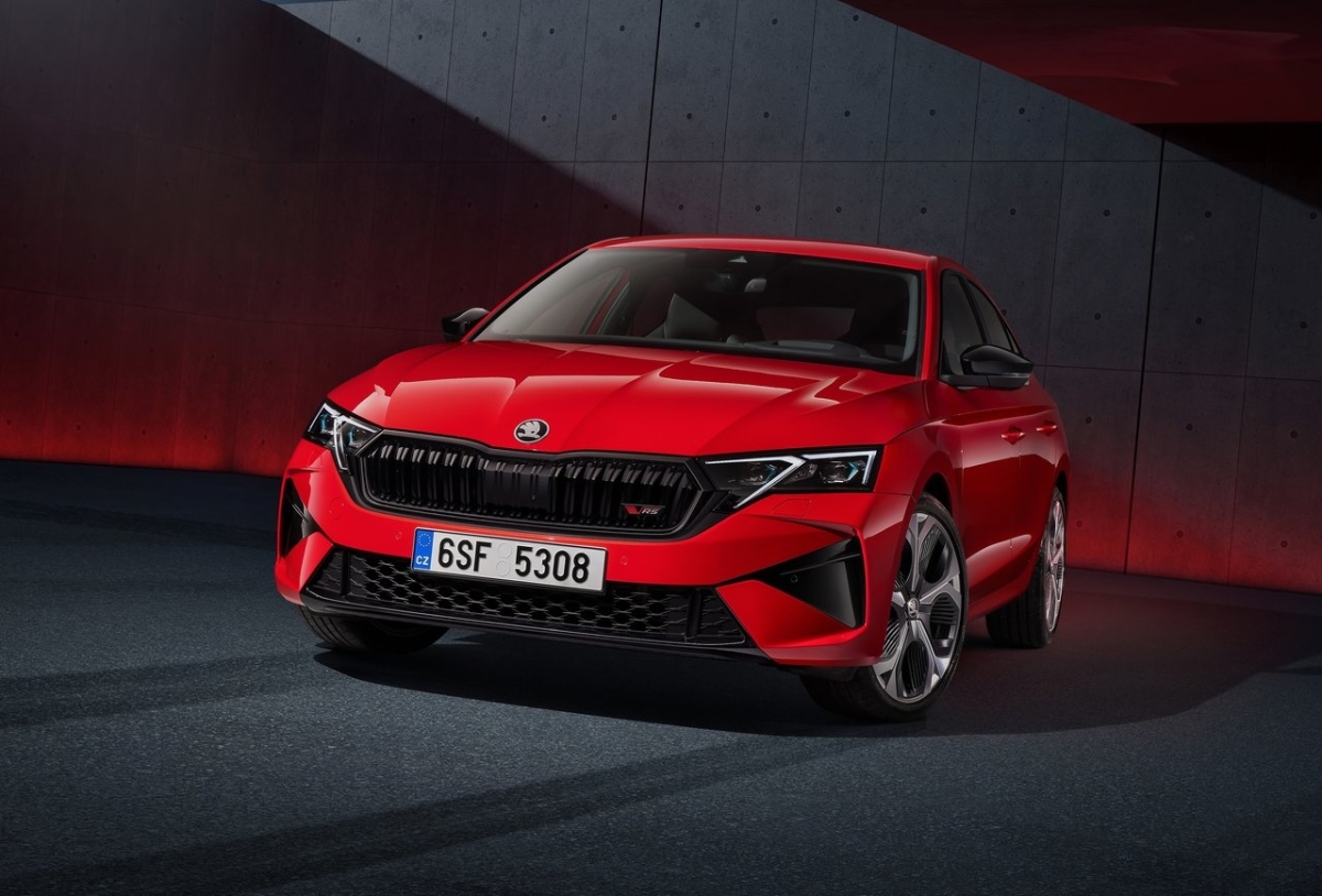 Skoda Octavia RS 2025 1