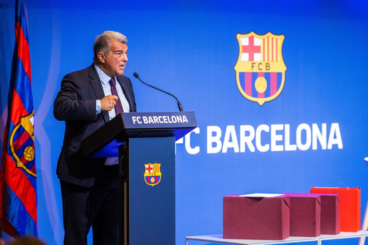 08. FC Barcelona