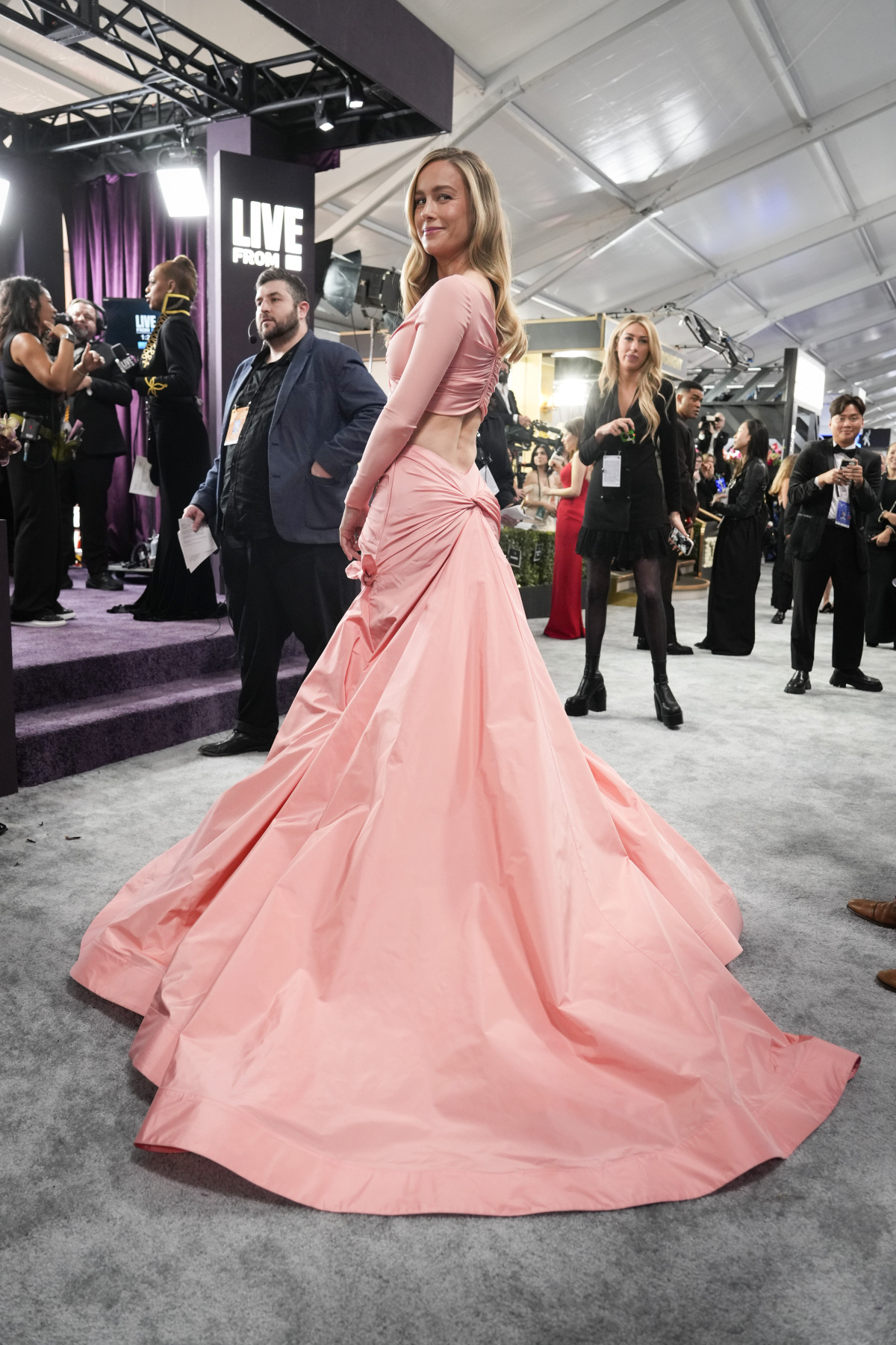 APTOPIX 30th Annual SAG Awards