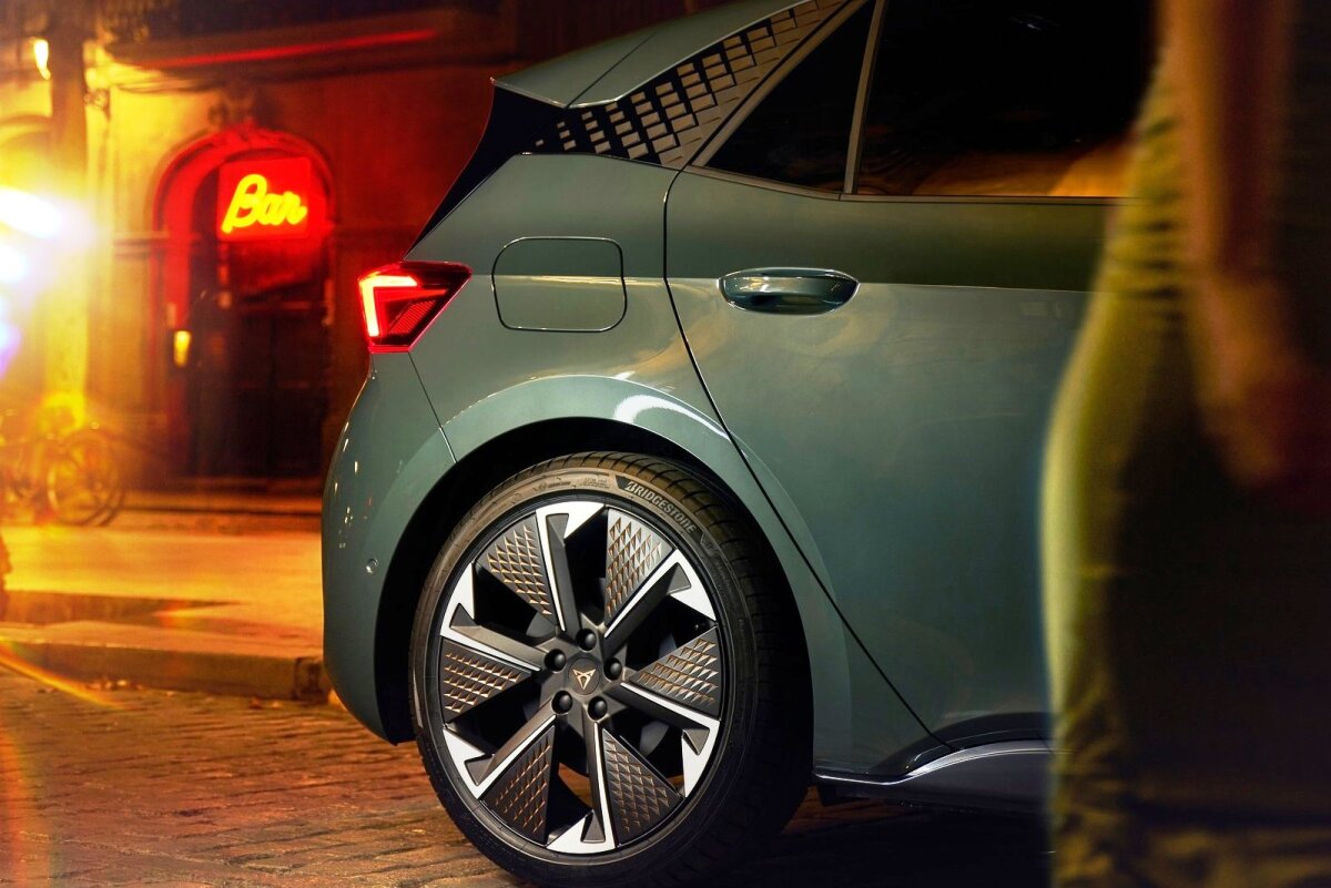 Cupra Born VZ - 2024