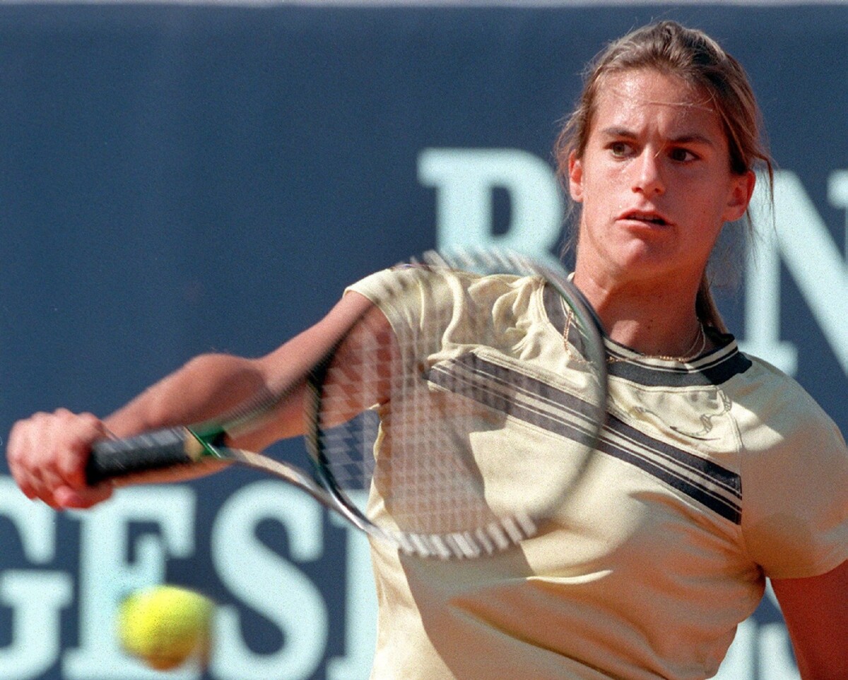 29. Amelie Mauresmová