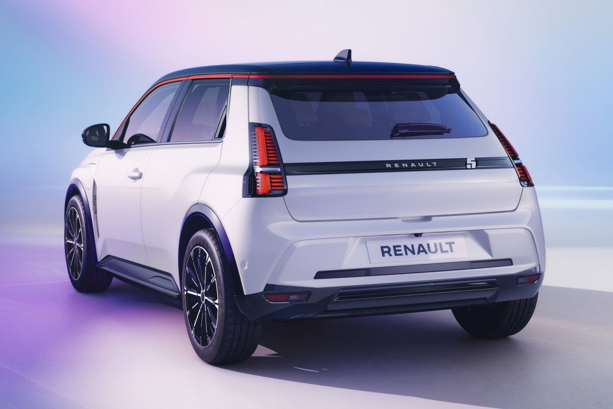 Renault 5 E-Tech - 2024