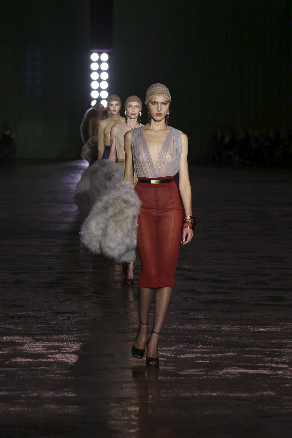 Saint Laurent Jeseň/Zima 2024-2025