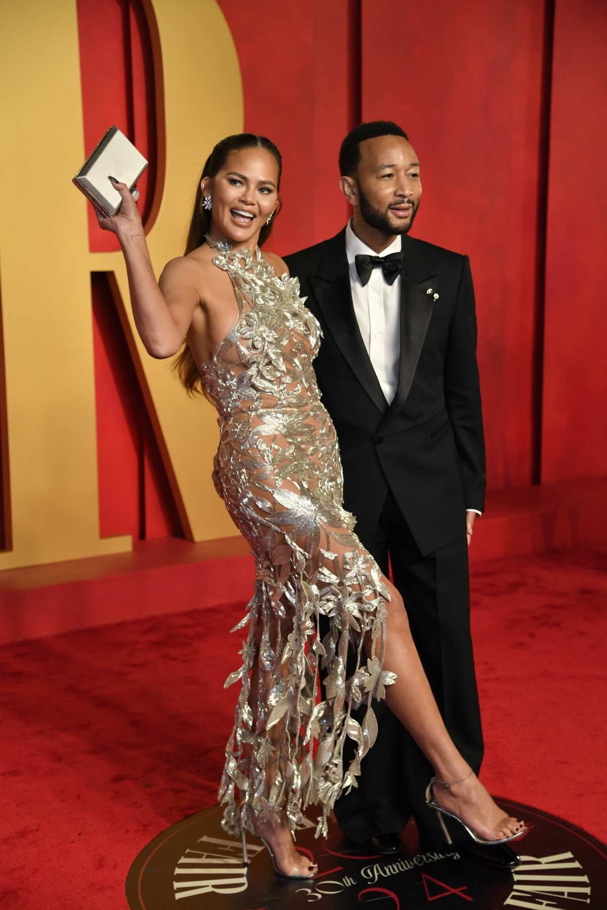 Modelka a moderátorka Chrissy Teigen a jej manžel John Legend.