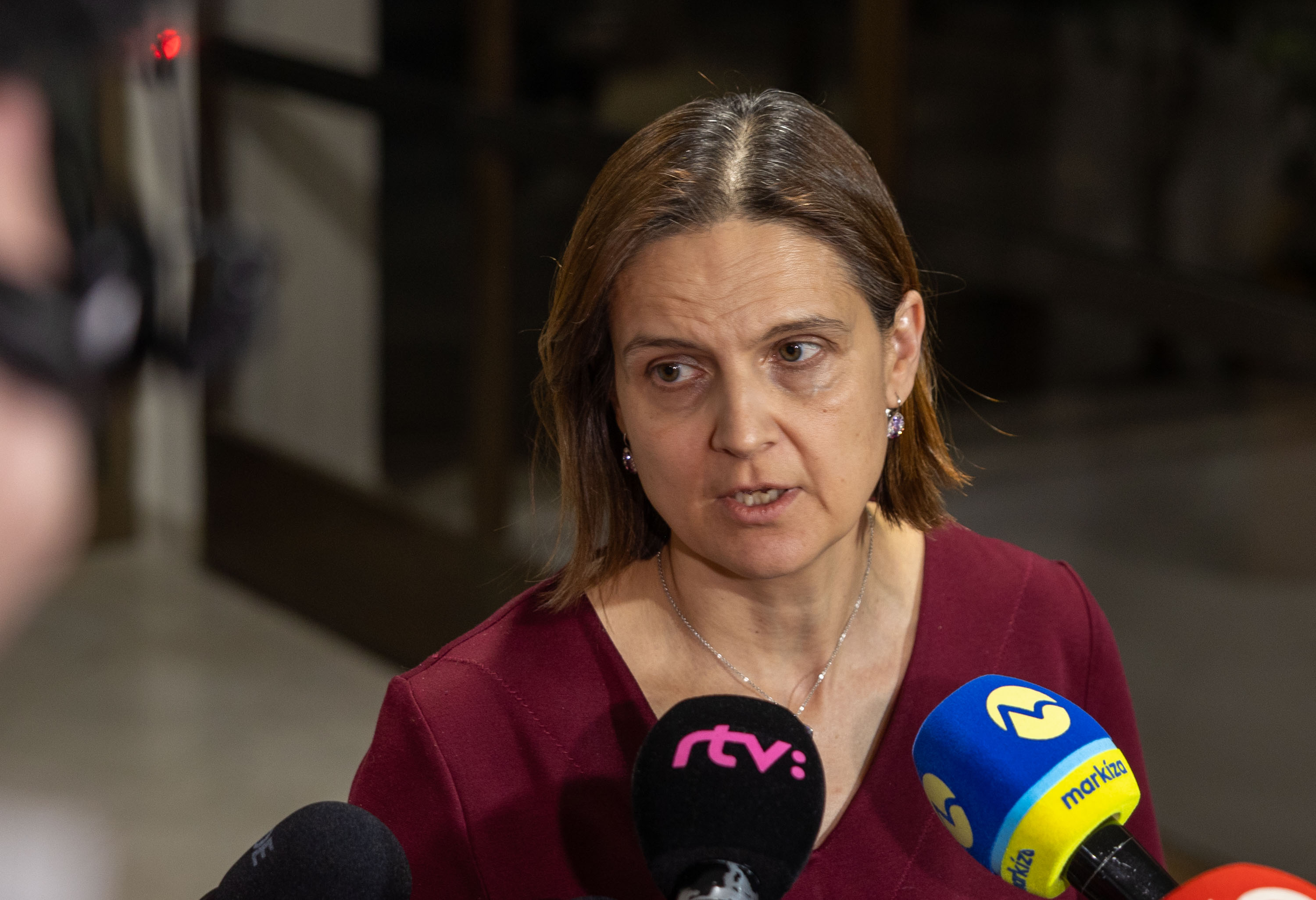 Poslankyňa za Sas Mária Kolíková po rokovaní výboru na kontrolu činnosti SIS v Bratislave 11. marca 2024